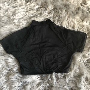 mesh sleeve crop top